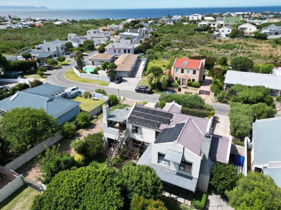 5 Bedroom Property for Sale in Vermont Western Cape